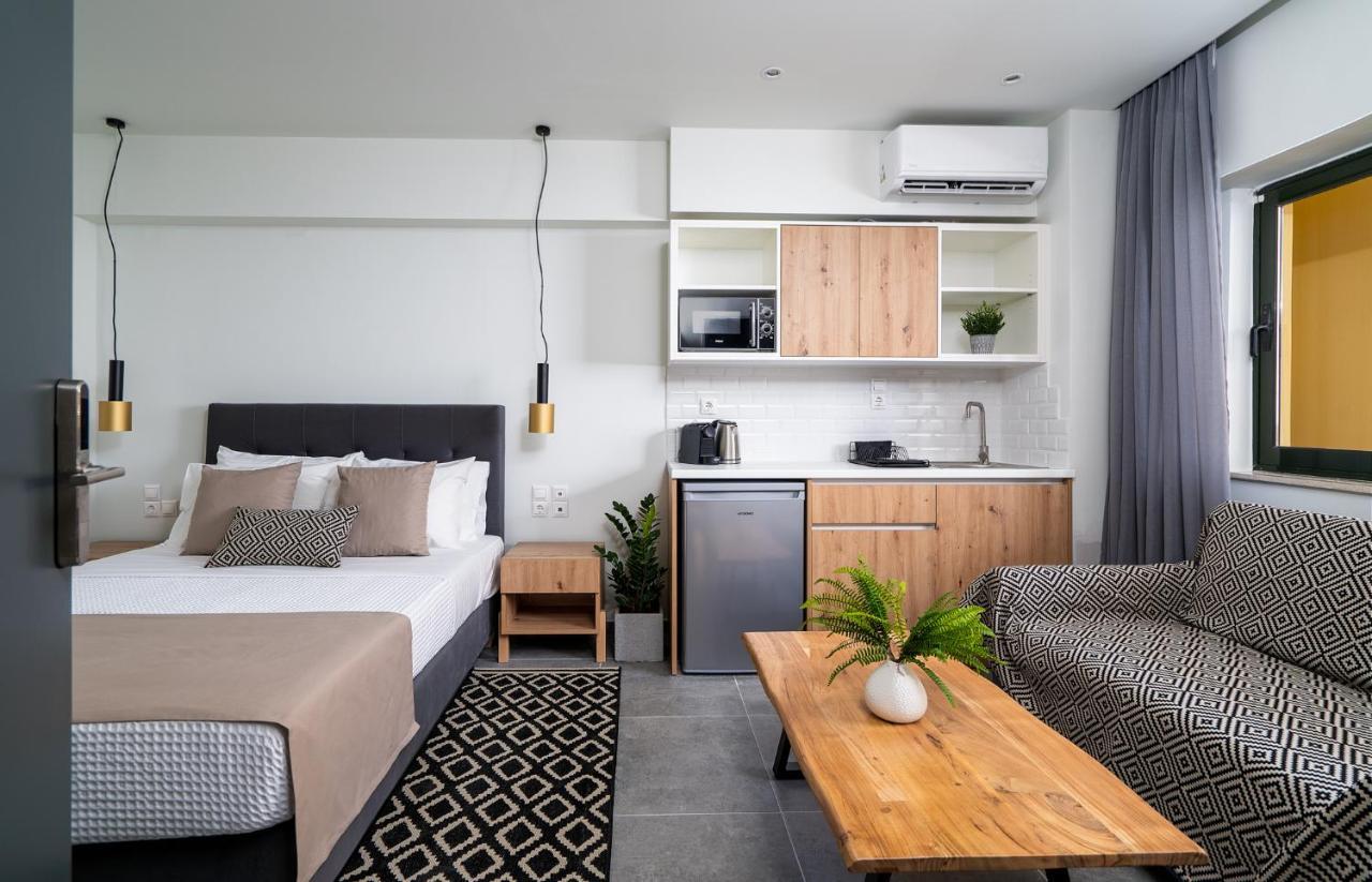 Stories Apartment *