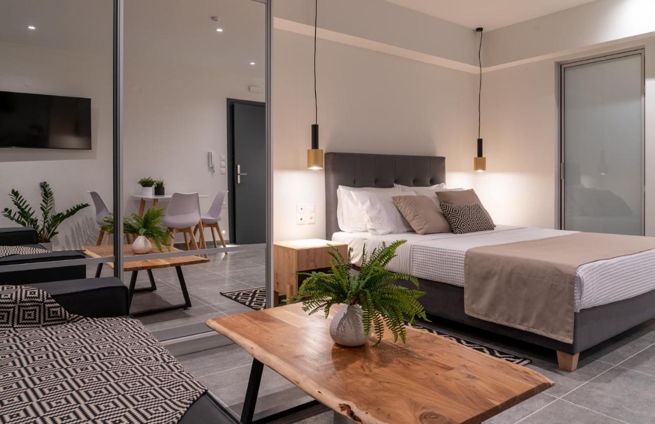 Stories Apartment *