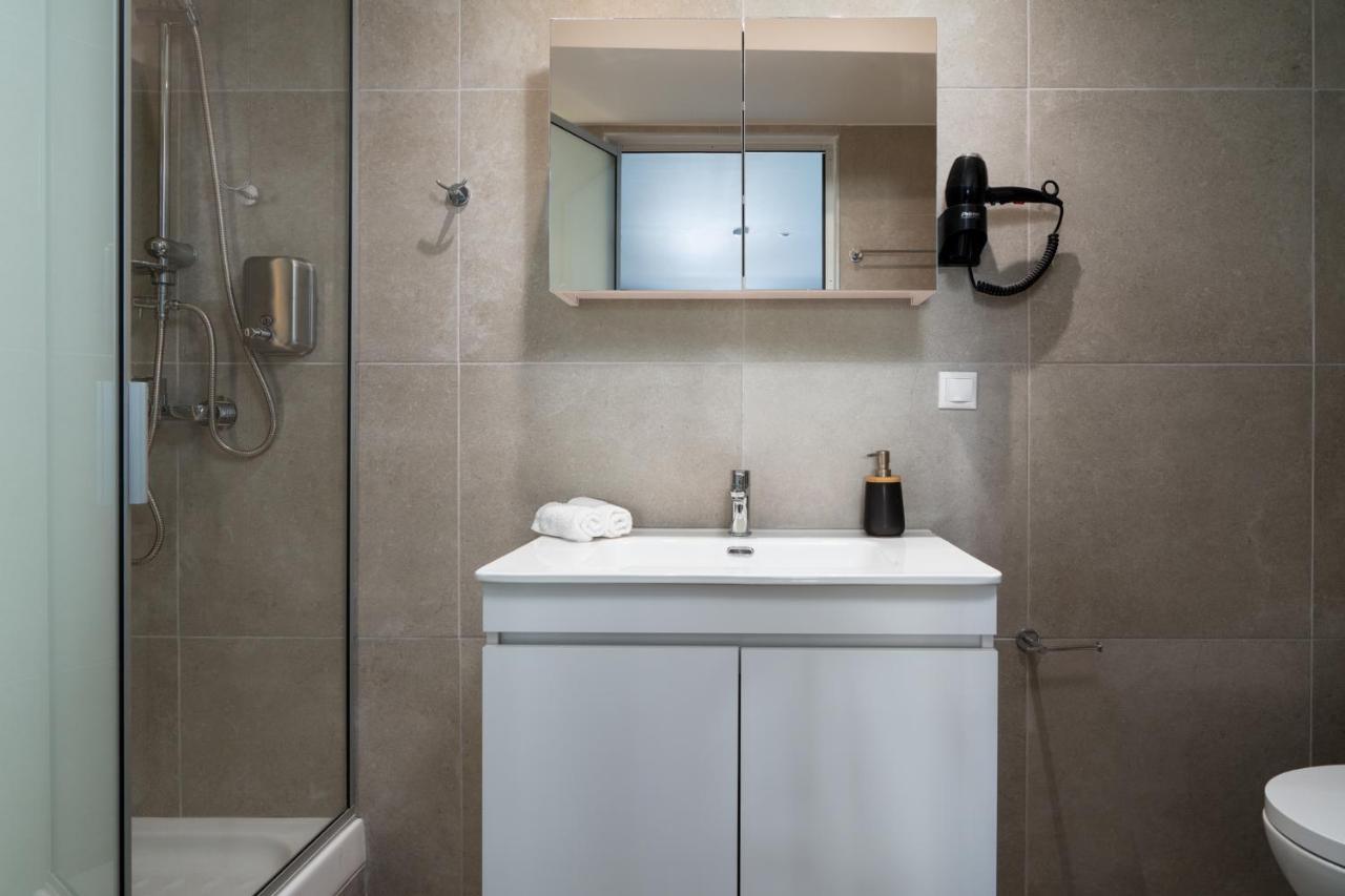 Stories Apartment *